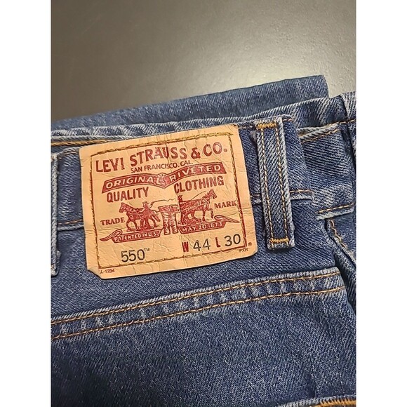 Levis 44 X 30 Mens Jeans 550 Relaxed Fit Tapered Leg Cotton Denim  NEW NWT - Picture 3 of 11